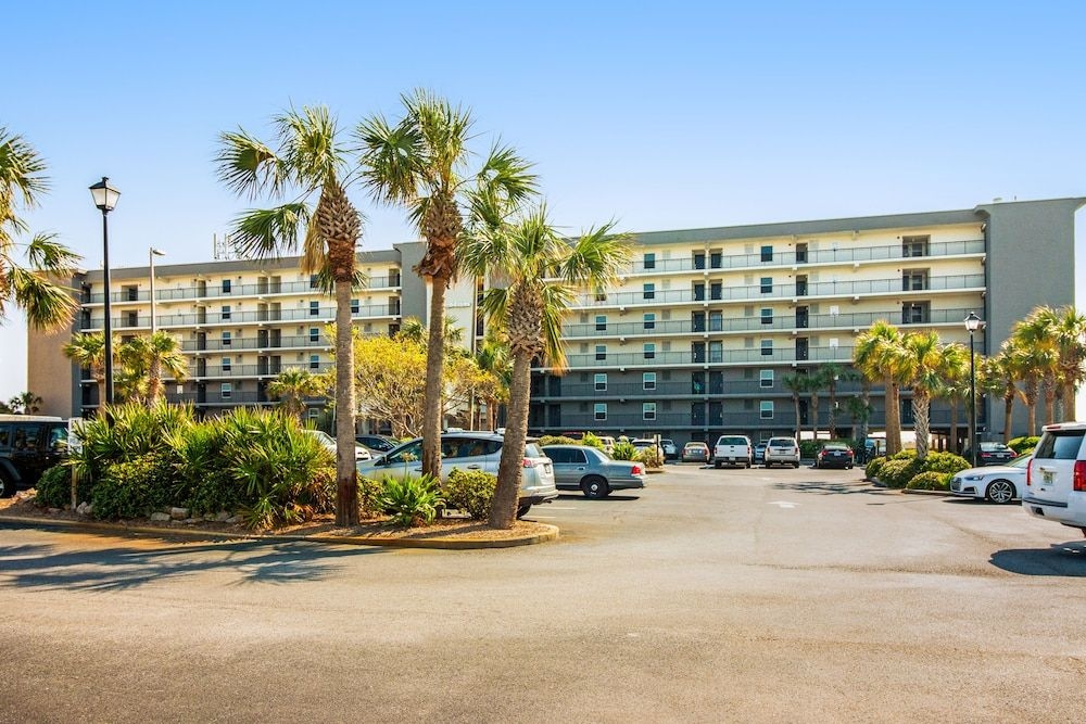 ResortQuest Rentals at Island Echos Condominiums1