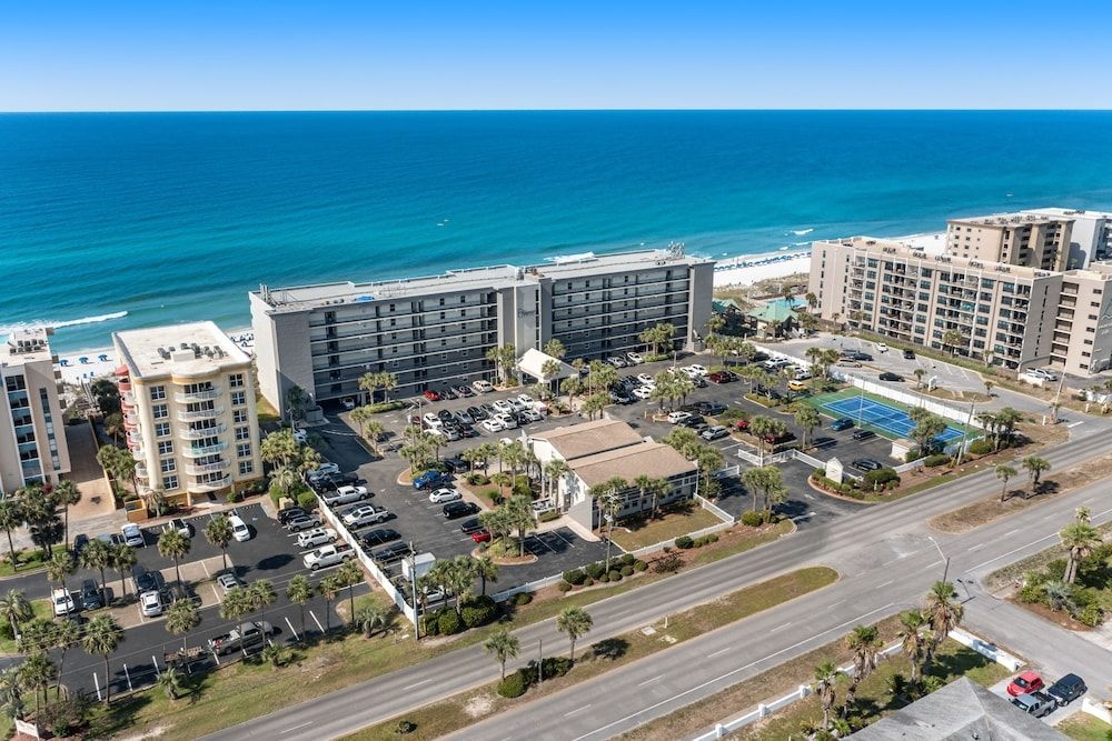 ResortQuest Rentals at Island Echos Condominiums0