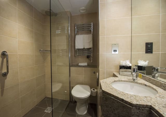 Classic Double Room, Walk-in Shower