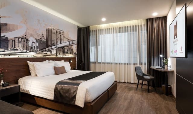 Deluxe Double or Twin Room