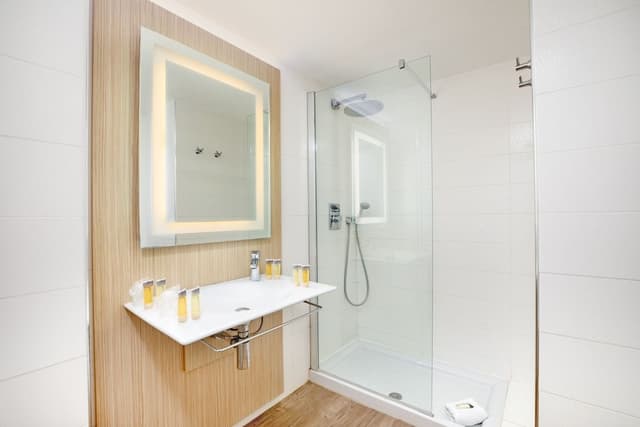 Triple Room, Balcony