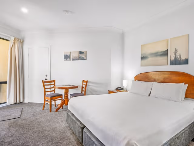 Studio King Room