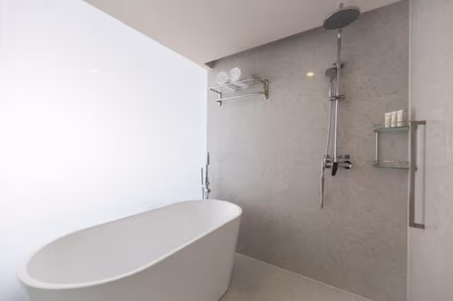 SUSD Ultra Sassy Double Suite