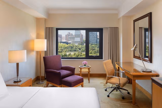 Superior Room, Park View (Collection)