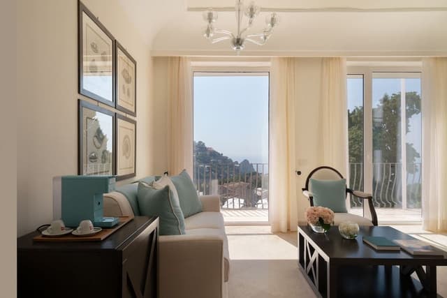 TWO BEDROOM SUITE SEA-VIEW WITH TERRACE