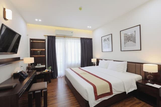 Premier Room, River View