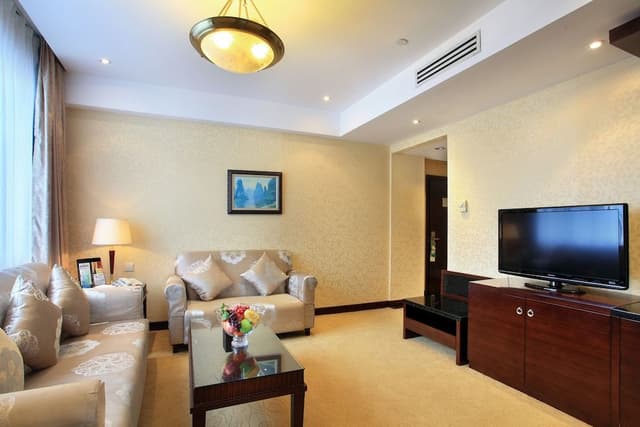 Standard Suite