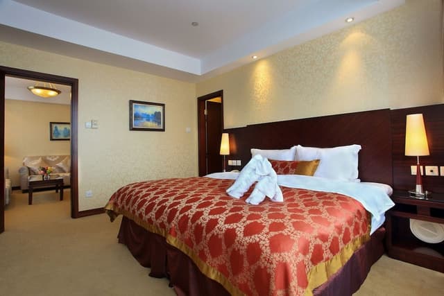 Standard Suite