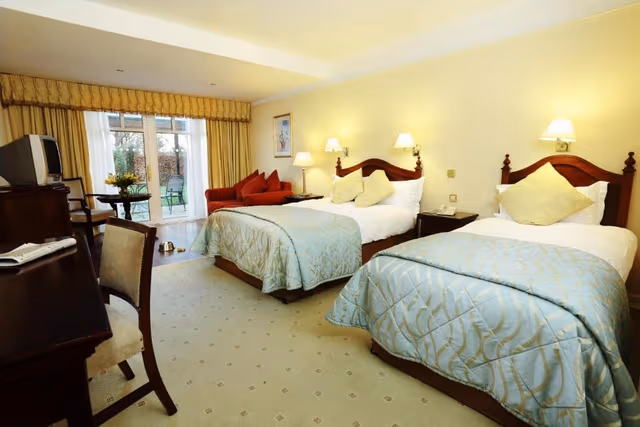 Double & single bedded room