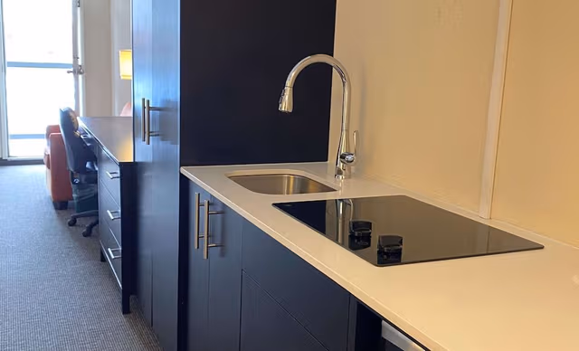 Comfort Room, 2 Queen Beds, Kitchenette