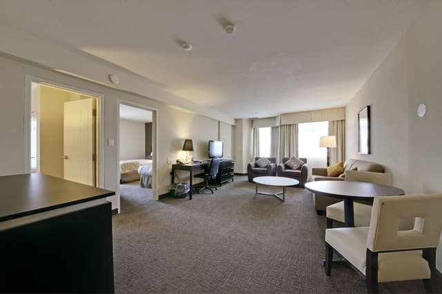 Premium Suite, 2 Bedrooms (Coast Premium 2 BR Suite with Three Beds)