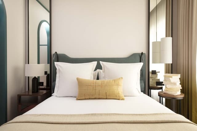Executive Room