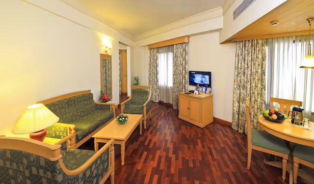 Suite, 1 King Bed