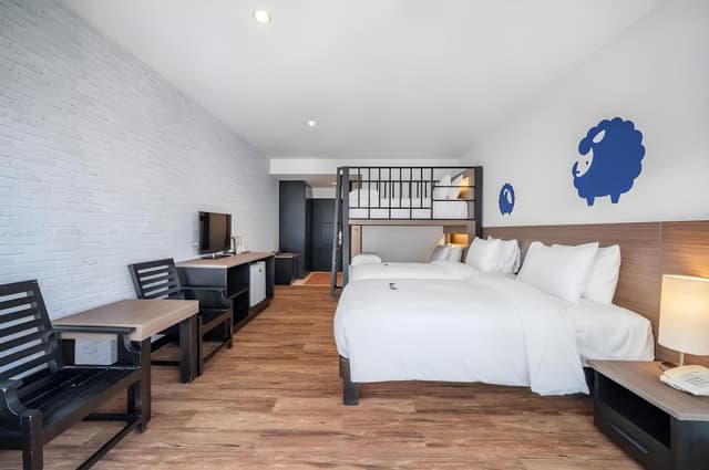 Premier Quadruple Room