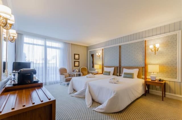 Standard Twin Room