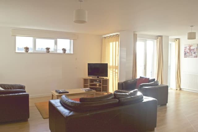 Two Bedroom Apartment 1 Night Only