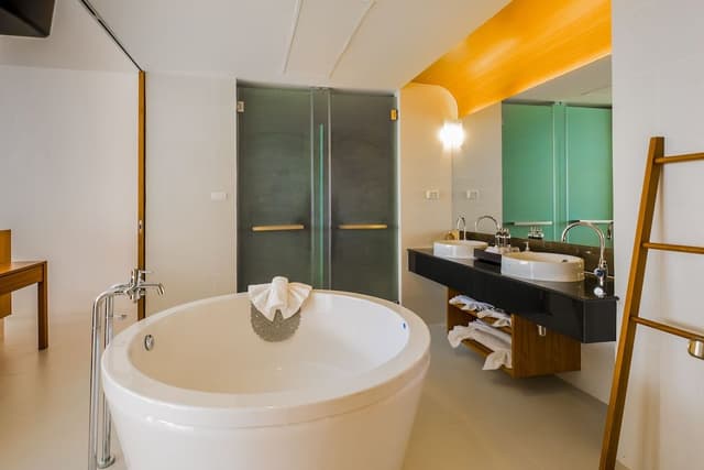 Jacuzzi Spa Suite (80 SQM.)