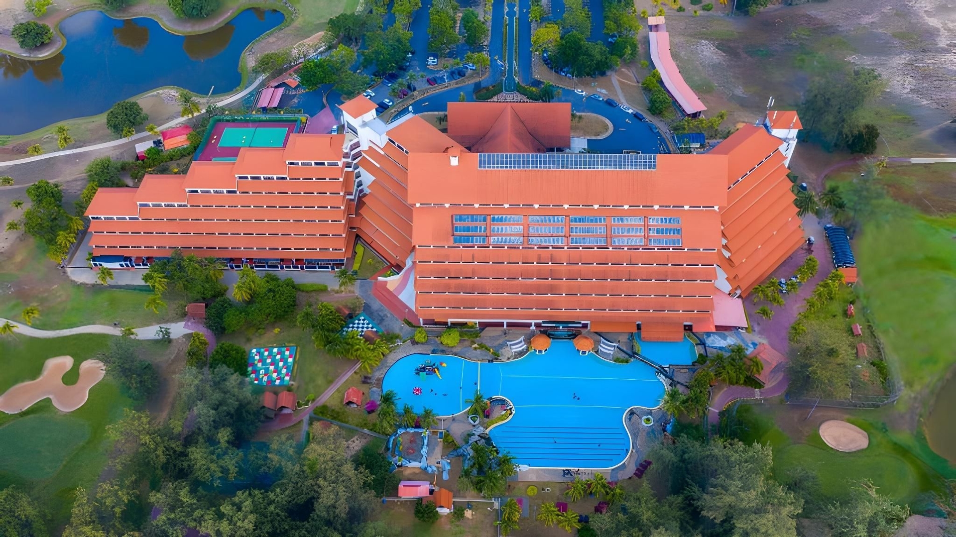 Resorts World Kijal1