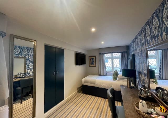 Standard Single Room
