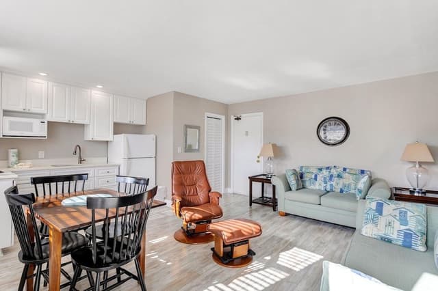 Condo, 1 Bedroom, Kitchen