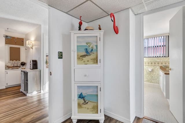 Condo, 2 Bedrooms, Kitchen, Garden View