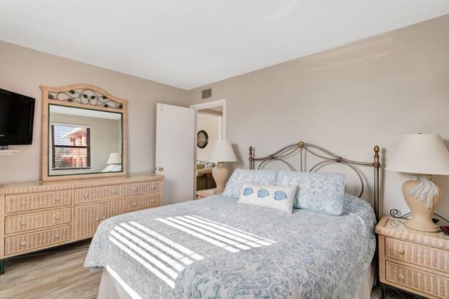 Condo, 1 Bedroom, Kitchen