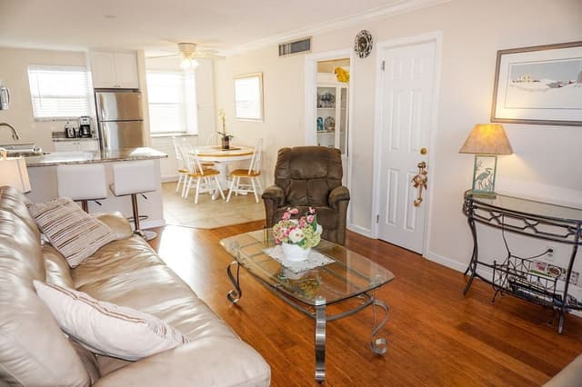 Condo, 2 Bedrooms, Kitchen