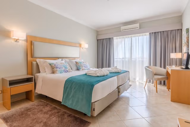 One-Bedroom Apartment with Pool View