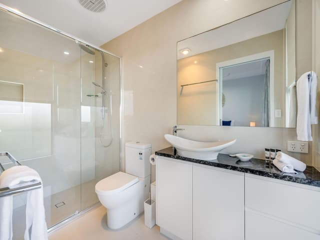 Beachfront Apartment, 3 Bedrooms