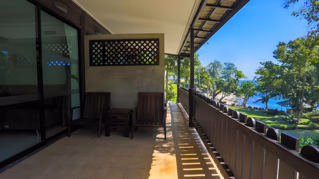 Garden-view Suite with Terrace including roundtrip shuttle boats