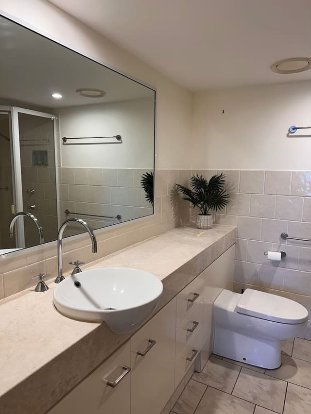 Deluxe Two Bedroom Apartment