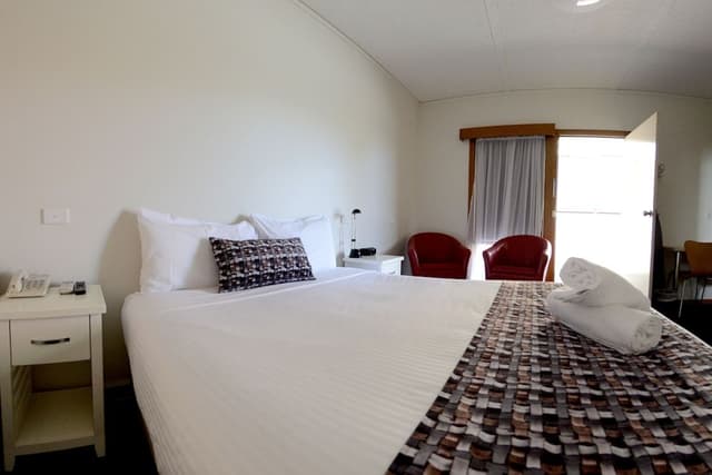 Standard Room, 1 Queen Bed, Non Smoking