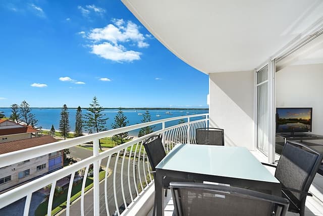2 Bedroom Spa Apartment
