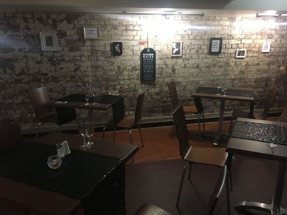 Explorers Inn4