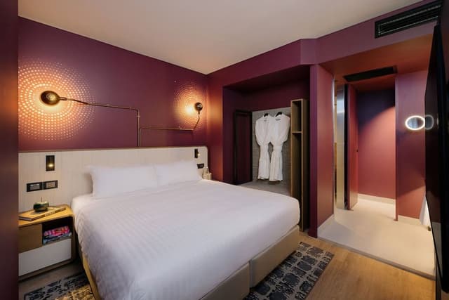 Suite, 1 Bedroom, City View