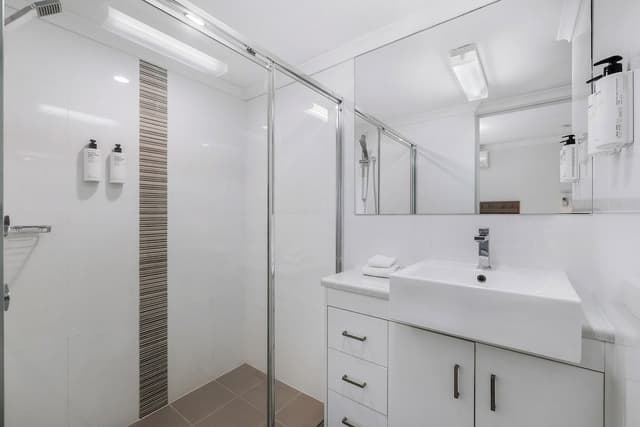 Two Bedroom Ocean View Apartment