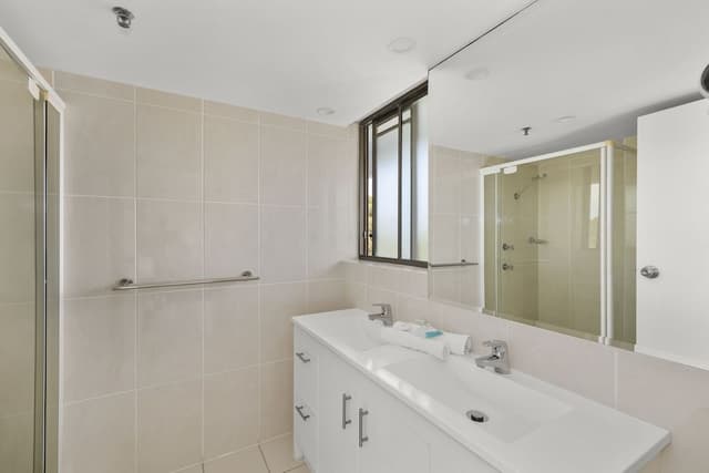 2 Bedroom Superior Ocean View Apartment