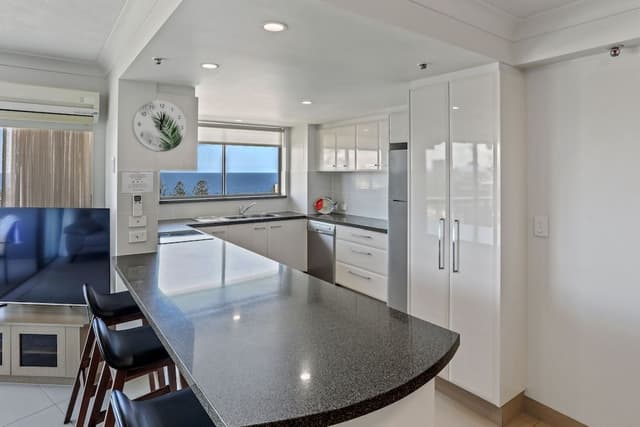 2 Bedroom Superior Ocean View Apartment