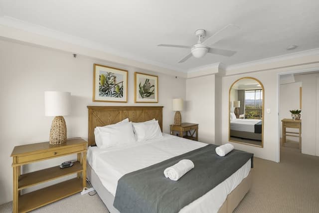 2 Bedroom Superior Ocean View Apartment