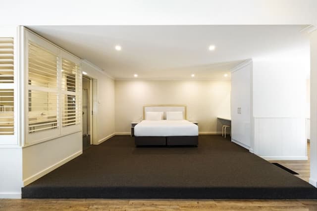Executive Villa, 1 King Bed