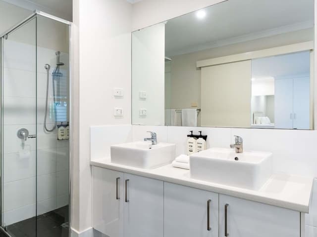 Executive Villa, 1 King Bed