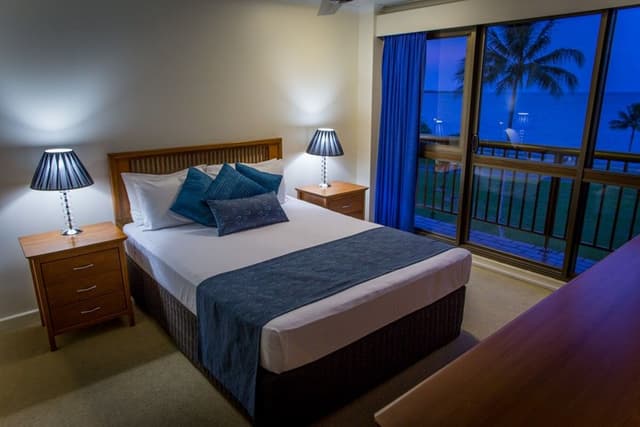 2 Bedroom Deluxe Oceanview Apartment