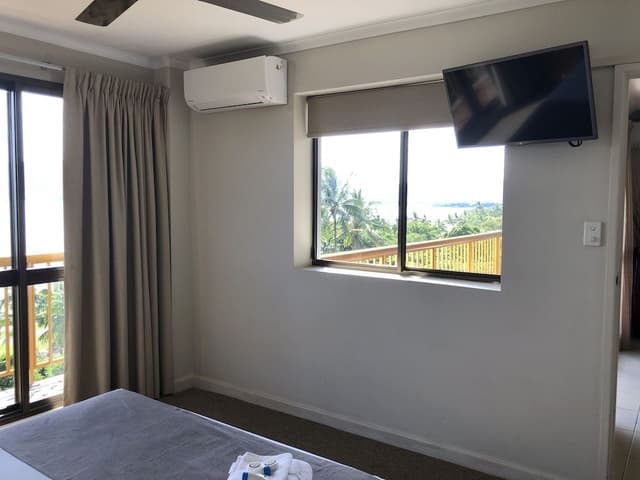 2 Bedroom Deluxe Oceanview Apartment