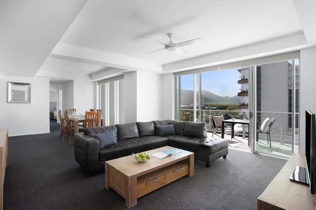 Room, 3 Bedrooms (Ocean)