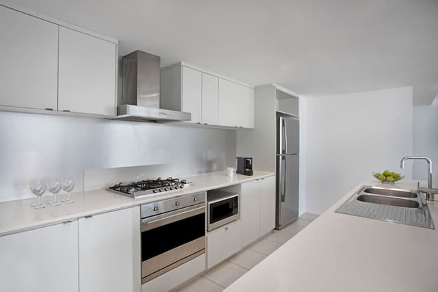 Room, 3 Bedrooms (Ocean)