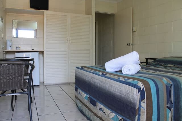 Standard Room (Motel)