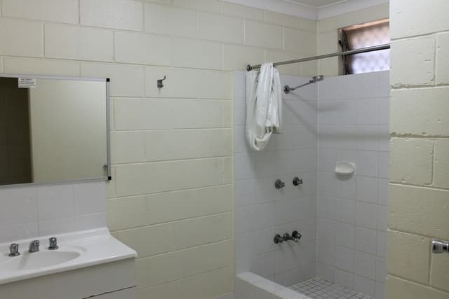 Standard Room (Motel)