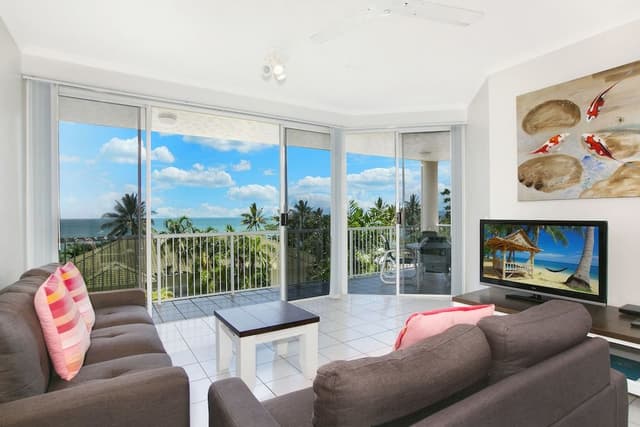 Standard Apartment, 2 Bedrooms, Ocean View (Access between addresses is limited)