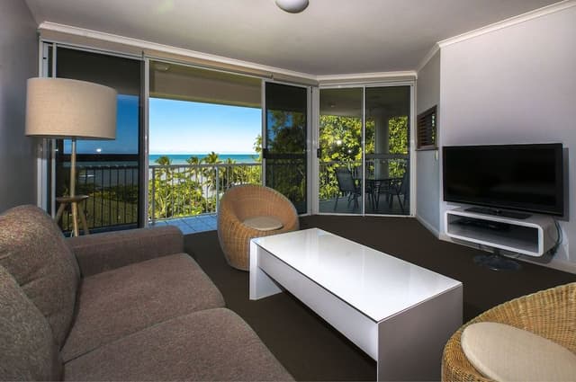 Standard Apartment, 2 Bedrooms, Ocean View (Access between addresses is limited)