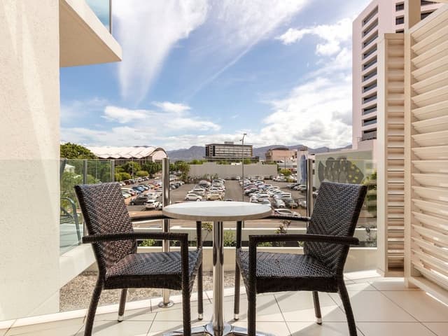 Executive Hotel Room